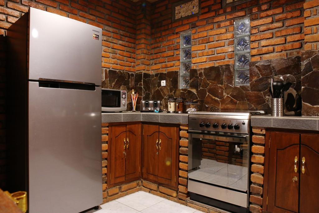Villa Bantes Mps Kubutambahan  Exterior foto